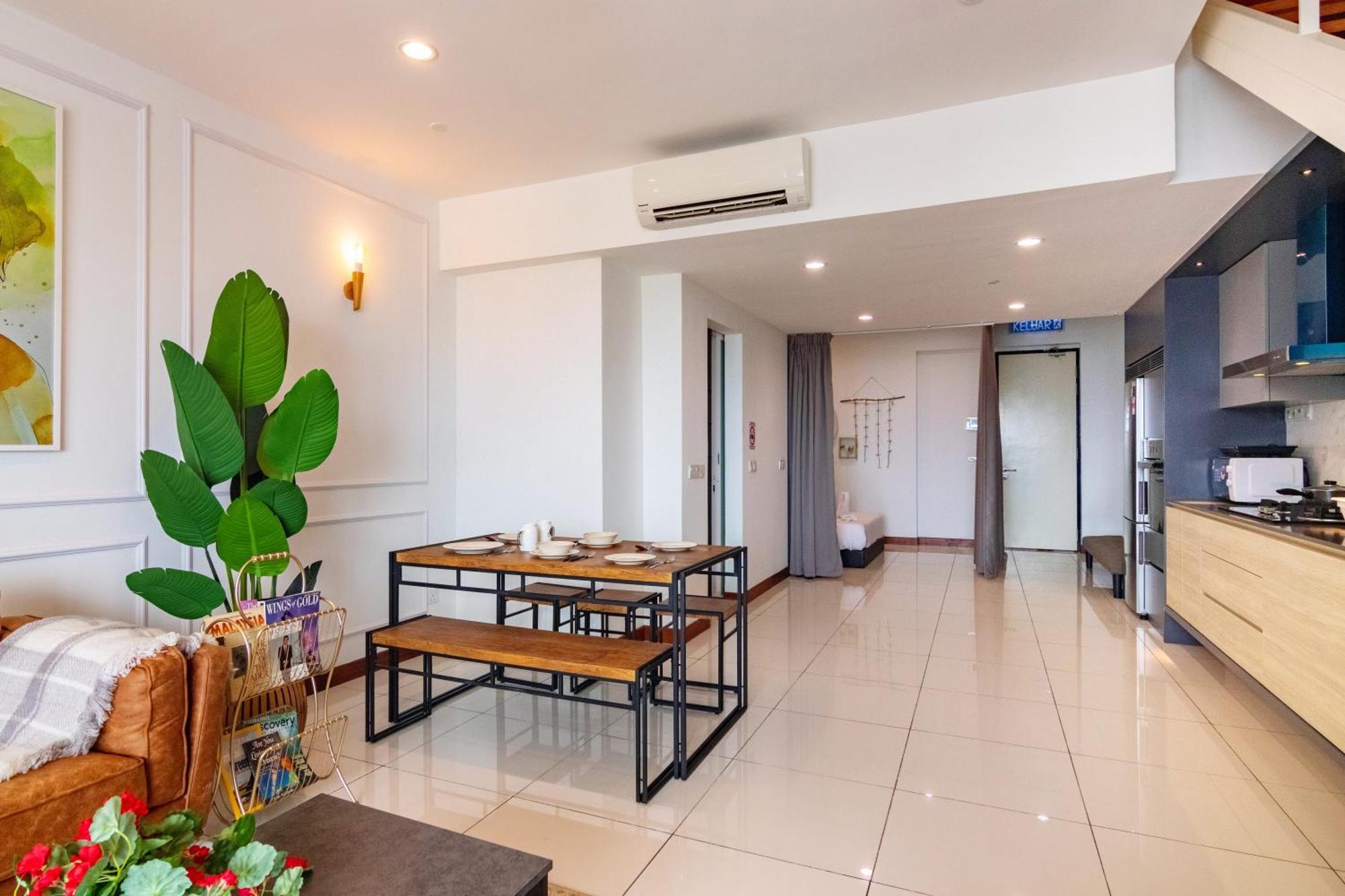 Sunrise Gurney Apartment George Town Room photo